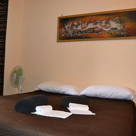 Macao Flat شقة *